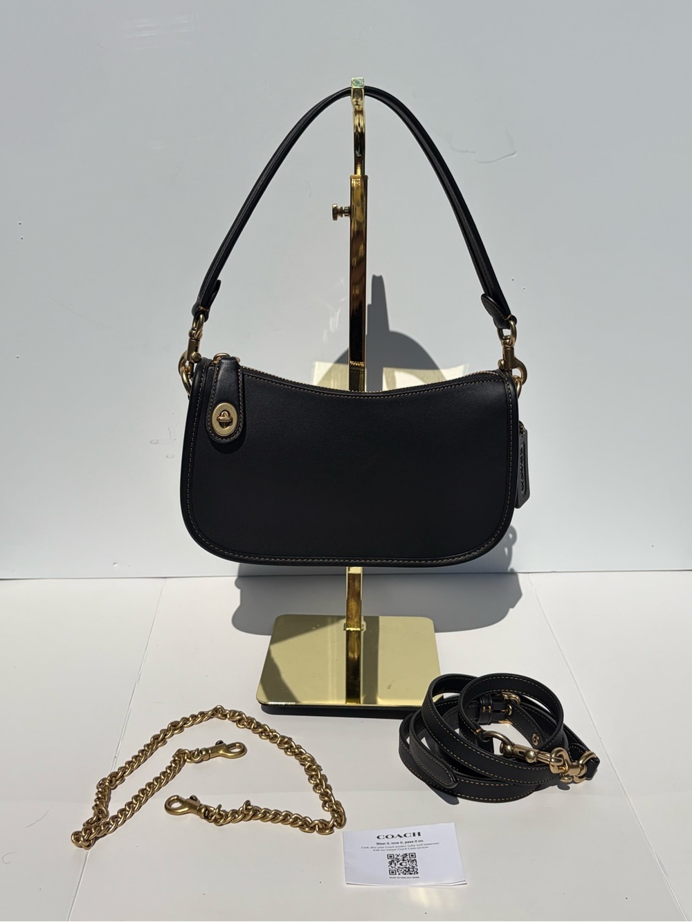 Coach Originals Swinger Bag Black Glovetanned Leather Shoulder Bag C0638 NWOT